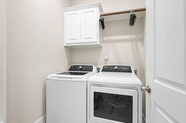 7 Peace Tree, The Woodlands, TX 77375