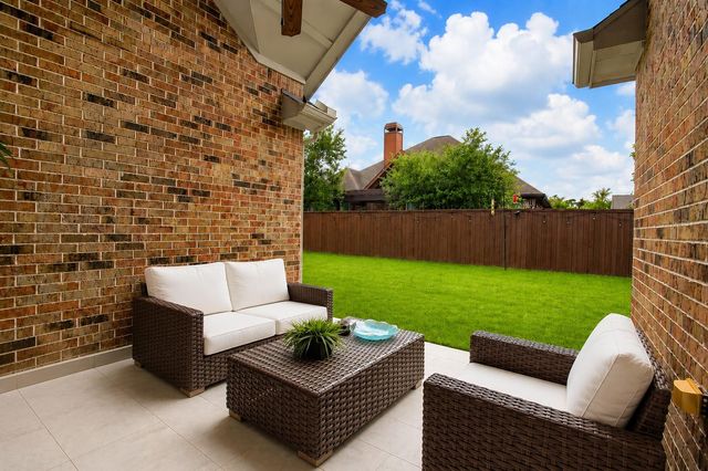 7 Peace Tree, The Woodlands, TX 77375