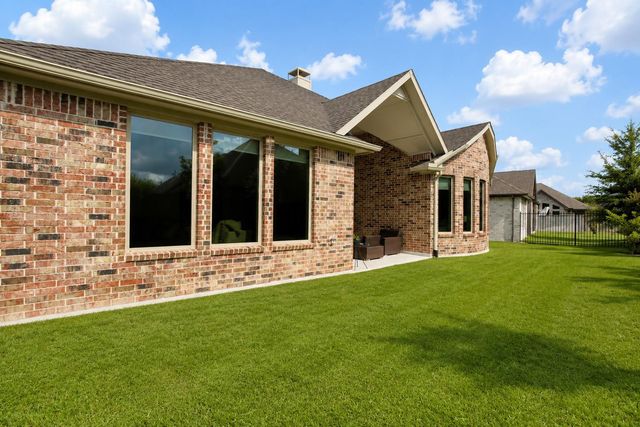 7 Peace Tree, The Woodlands, TX 77375