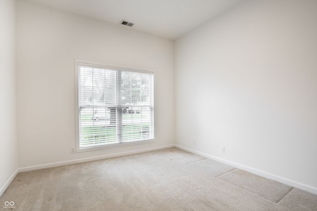 11206 Laurel Falls Lane, Fishers, IN 46037