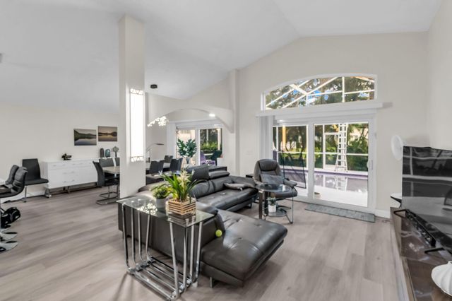 5439 NW 122ND Drive, Coral Springs, FL 33076