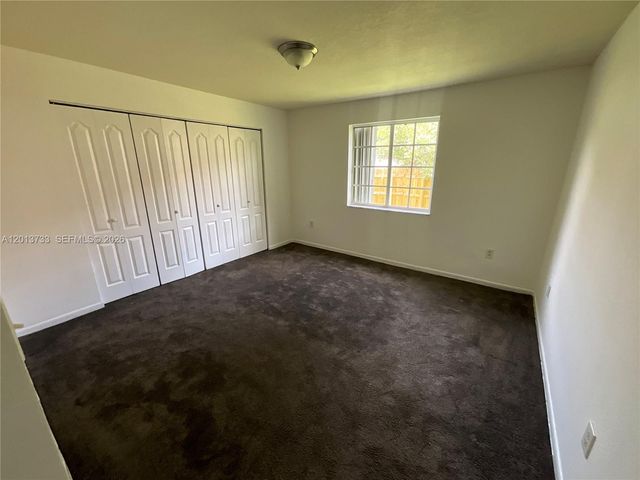209 NE 141st St 4, Miami, FL 33161