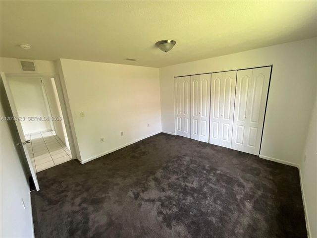 209 NE 141st St 4, Miami, FL 33161