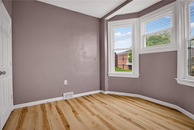 1238 Superior Ave, Marshall Shadeland, PA 15212