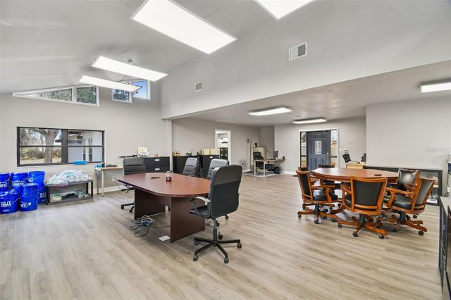 10001 WATER WORKS LANE, Riverview, FL 33578