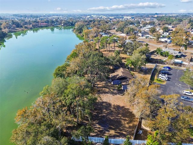 10001 WATER WORKS LANE, Riverview, FL 33578