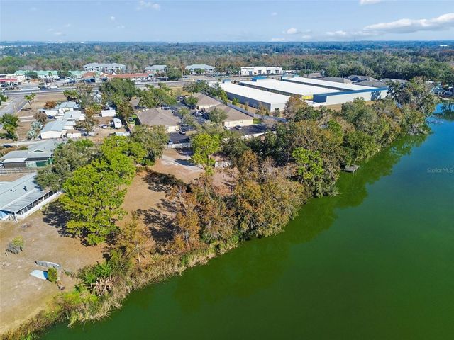 10001 WATER WORKS LANE, Riverview, FL 33578