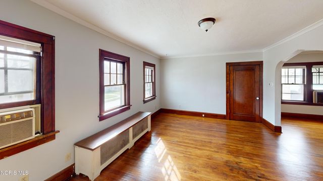 812 Alvison Road, Toledo, OH 43612