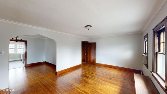 812 Alvison Road, Toledo, OH 43612