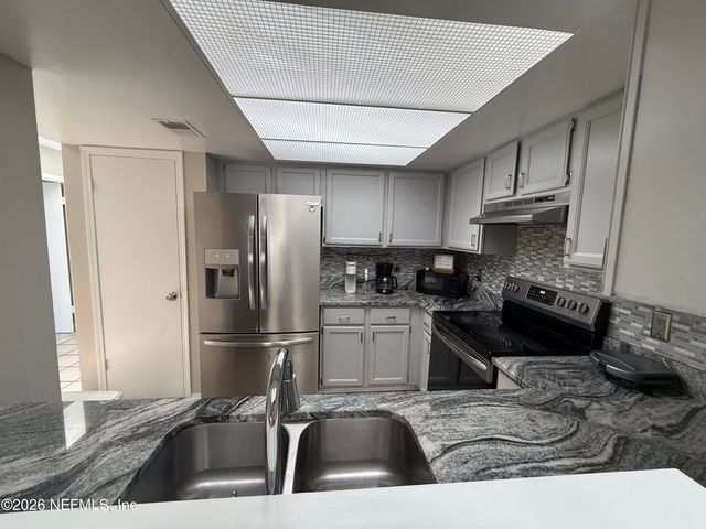 2360 BITTERNUT Way, Jacksonville, FL 32246