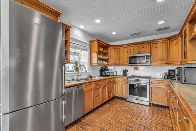 55342 CLAIRE STREET, Astor, FL 32102