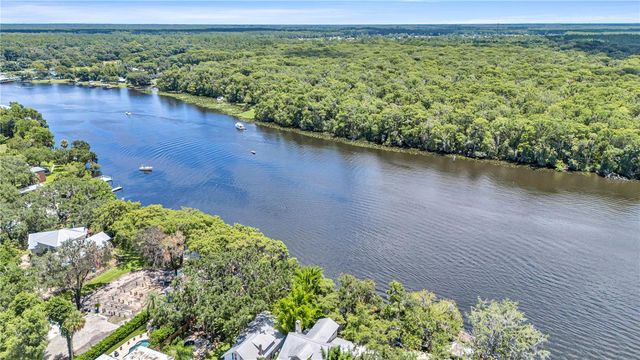 55342 CLAIRE STREET, Astor, FL 32102