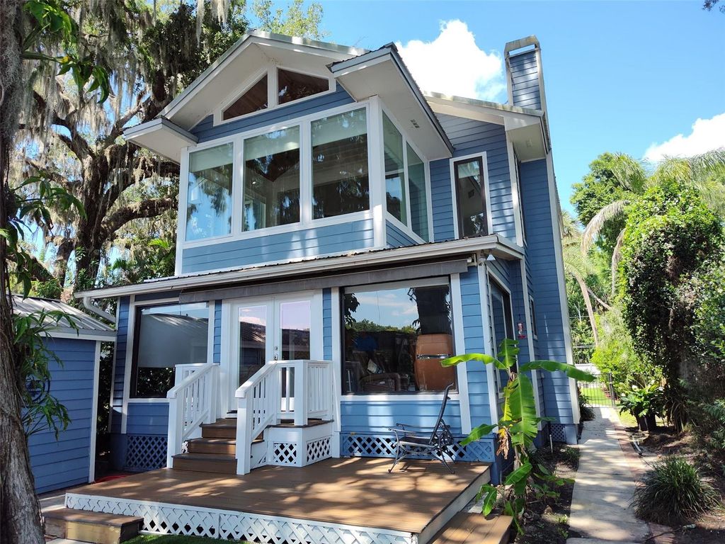 55342 CLAIRE STREET, Astor, FL 32102