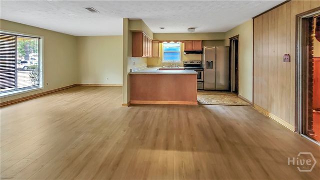 304 Olmstead Place, Savannah, GA 31408