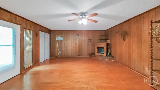 304 Olmstead Place, Savannah, GA 31408