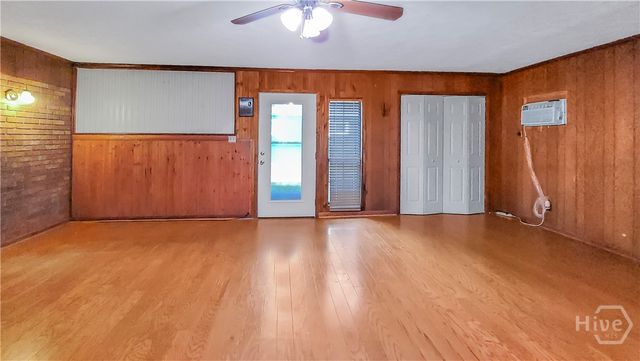 304 Olmstead Place, Savannah, GA 31408