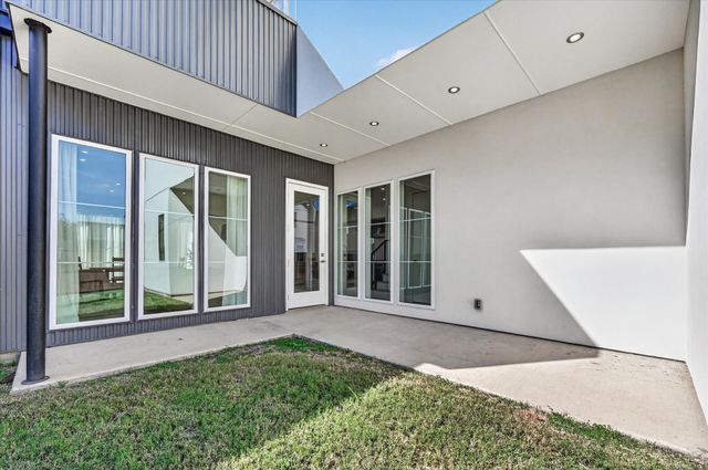 835 Nomas Street, Dallas, TX 75212