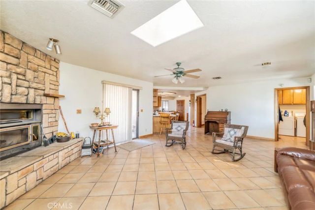 5131 Cygnet Road A-B, Phelan, CA 92371