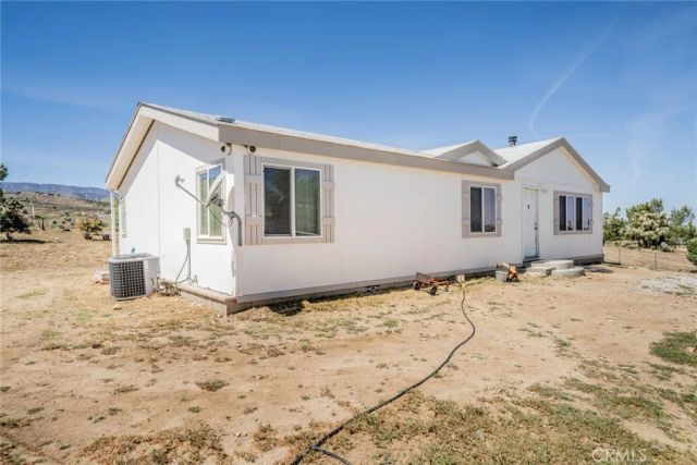 5131 Cygnet Road A-B, Phelan, CA 92371