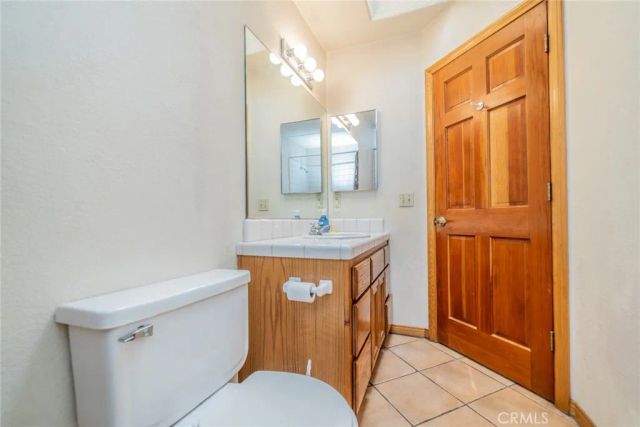 5131 Cygnet Road A-B, Phelan, CA 92371