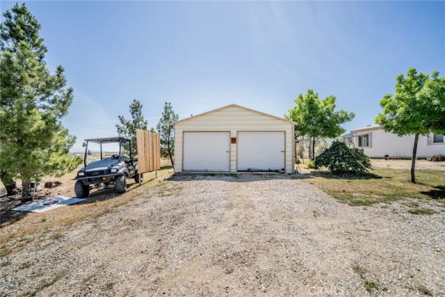 5131 Cygnet Road A-B, Phelan, CA 92371