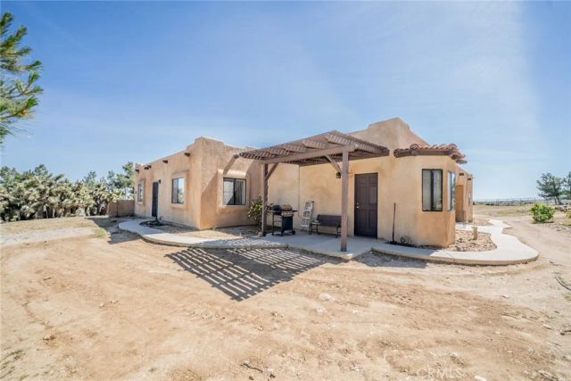 5131 Cygnet Road A-B, Phelan, CA 92371
