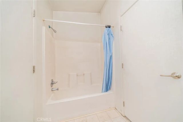 5131 Cygnet Road A-B, Phelan, CA 92371