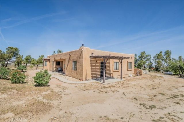 5131 Cygnet Road A-B, Phelan, CA 92371