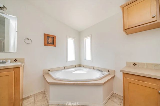 5131 Cygnet Road A-B, Phelan, CA 92371