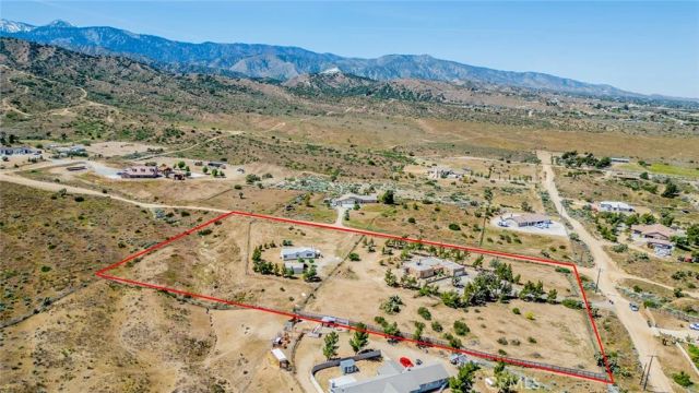 5131 Cygnet Road A-B, Phelan, CA 92371
