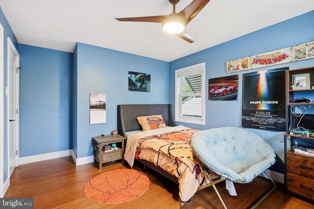 11 CITADEL DR, Camp Hill, PA 17011
