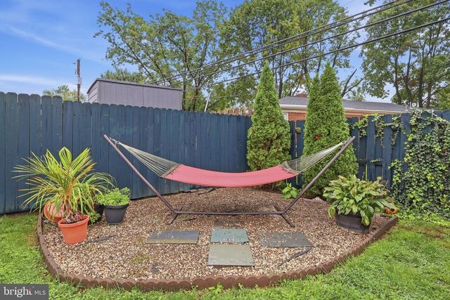 11 CITADEL DR, Camp Hill, PA 17011