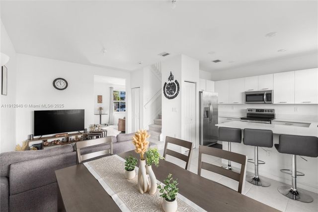 12150 NW 23rd Ct, Miami, FL 33167