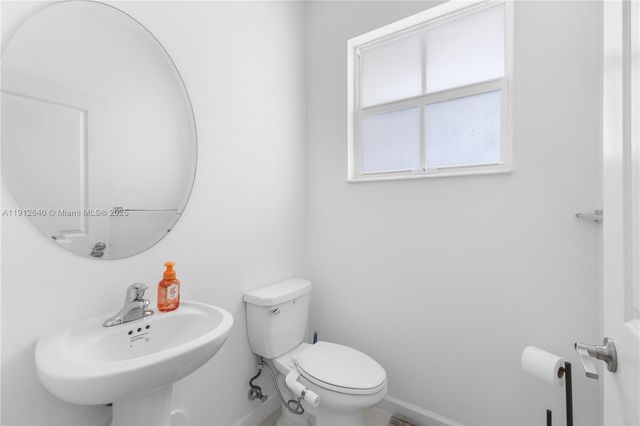 12150 NW 23rd Ct, Miami, FL 33167