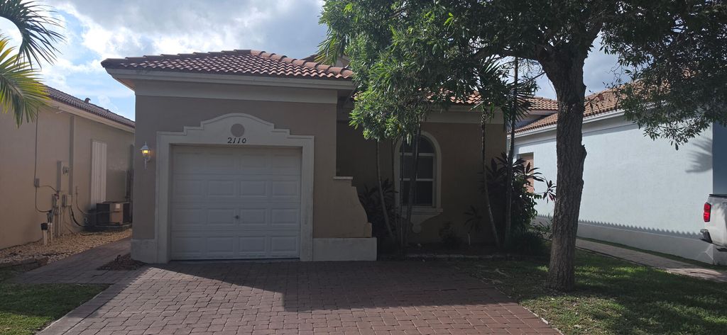 2110 NE 37TH Road, Homestead, FL 33033