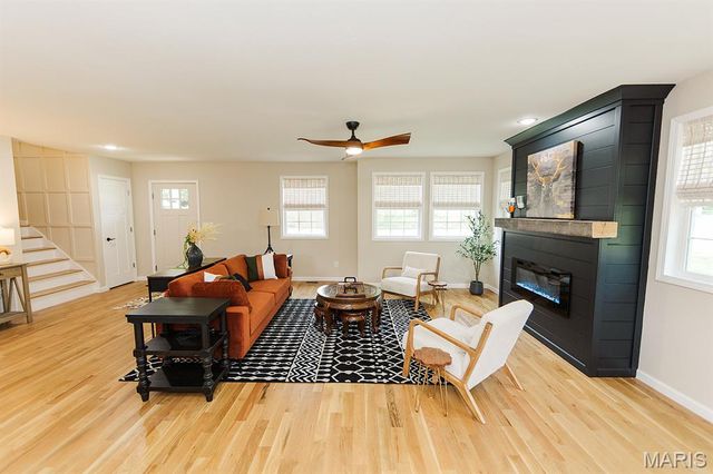 300 E 11th Street, Salem, MO 65560