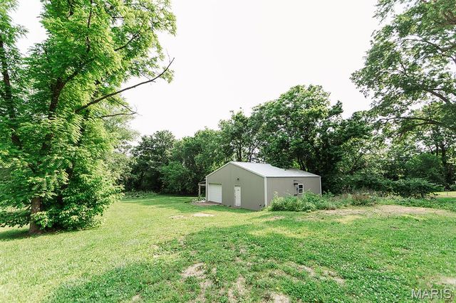 300 E 11th Street, Salem, MO 65560