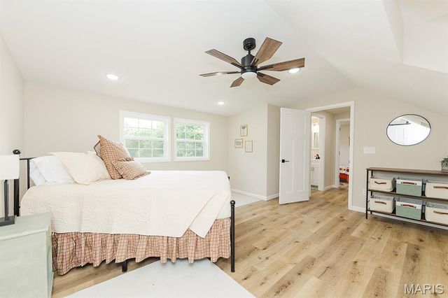 300 E 11th Street, Salem, MO 65560