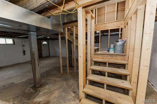 300 E 11th Street, Salem, MO 65560