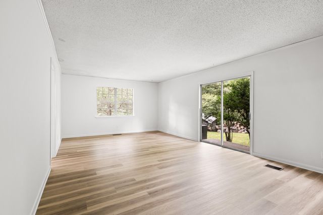 5037 Montcrest Drive, Chattanooga, TN 37416