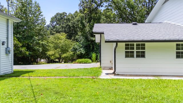 5037 Montcrest Drive, Chattanooga, TN 37416