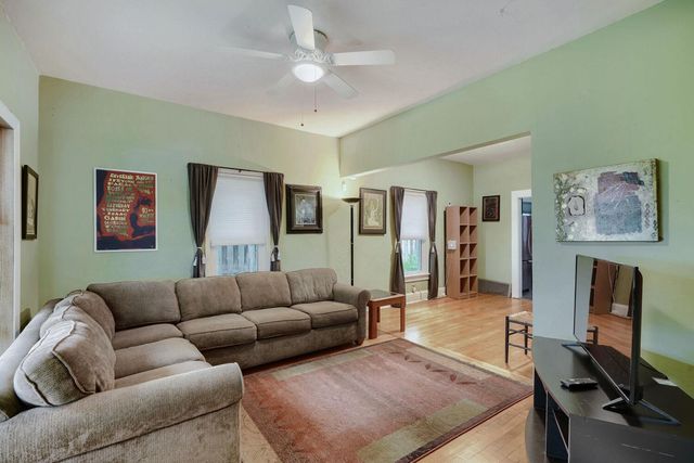 1476 Concordia Avenue, Saint Paul, MN 55104