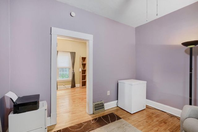 1476 Concordia Avenue, Saint Paul, MN 55104