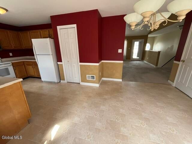 42 Morning Glory Way, Rotterdam, NY 12306