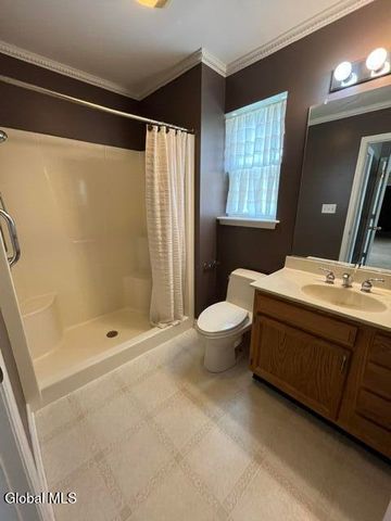 42 Morning Glory Way, Rotterdam, NY 12306