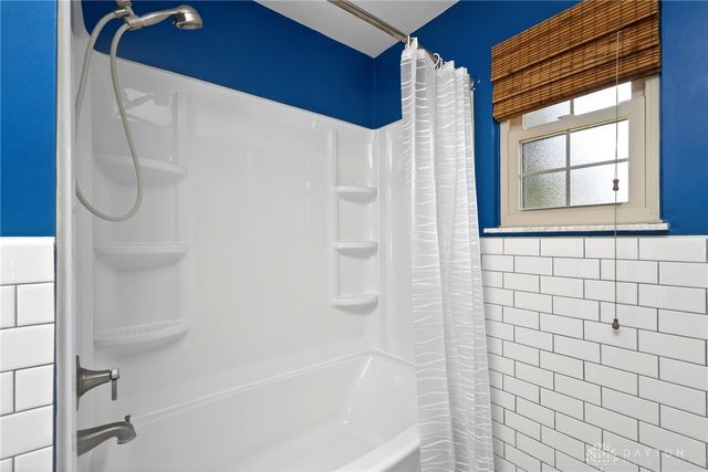 3598 Roselawn Drive, Beavercreek, OH 45430