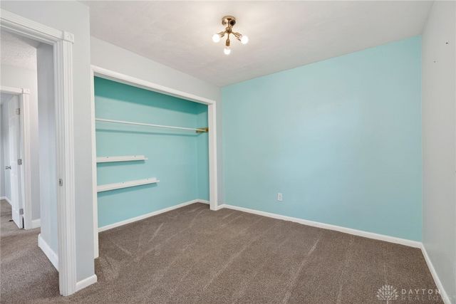 3598 Roselawn Drive, Beavercreek, OH 45430