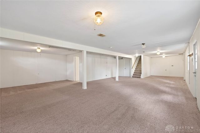 3598 Roselawn Drive, Beavercreek, OH 45430