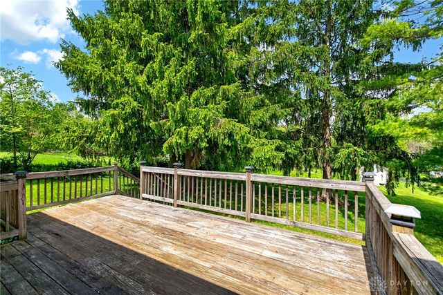 3598 Roselawn Drive, Beavercreek, OH 45430