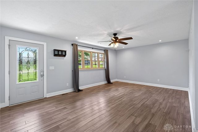 3598 Roselawn Drive, Beavercreek, OH 45430